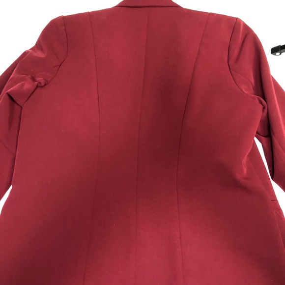 Burgundy Sahara Blazer Size Small (Fits Like size 4) - Picture 11 of 13